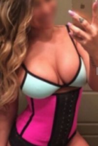 Pendik Kurtköy Escort Bayan Ekin